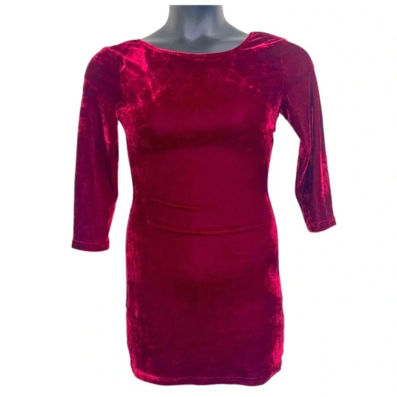 NWT TOBI Velvet Mini Dress Size Small - Picture 1 of 4